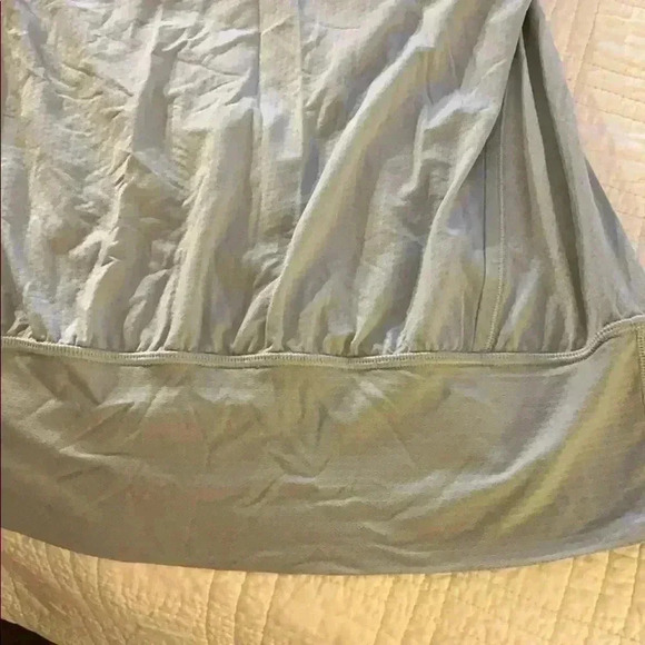 Lululemon top - Picture 6 of 6